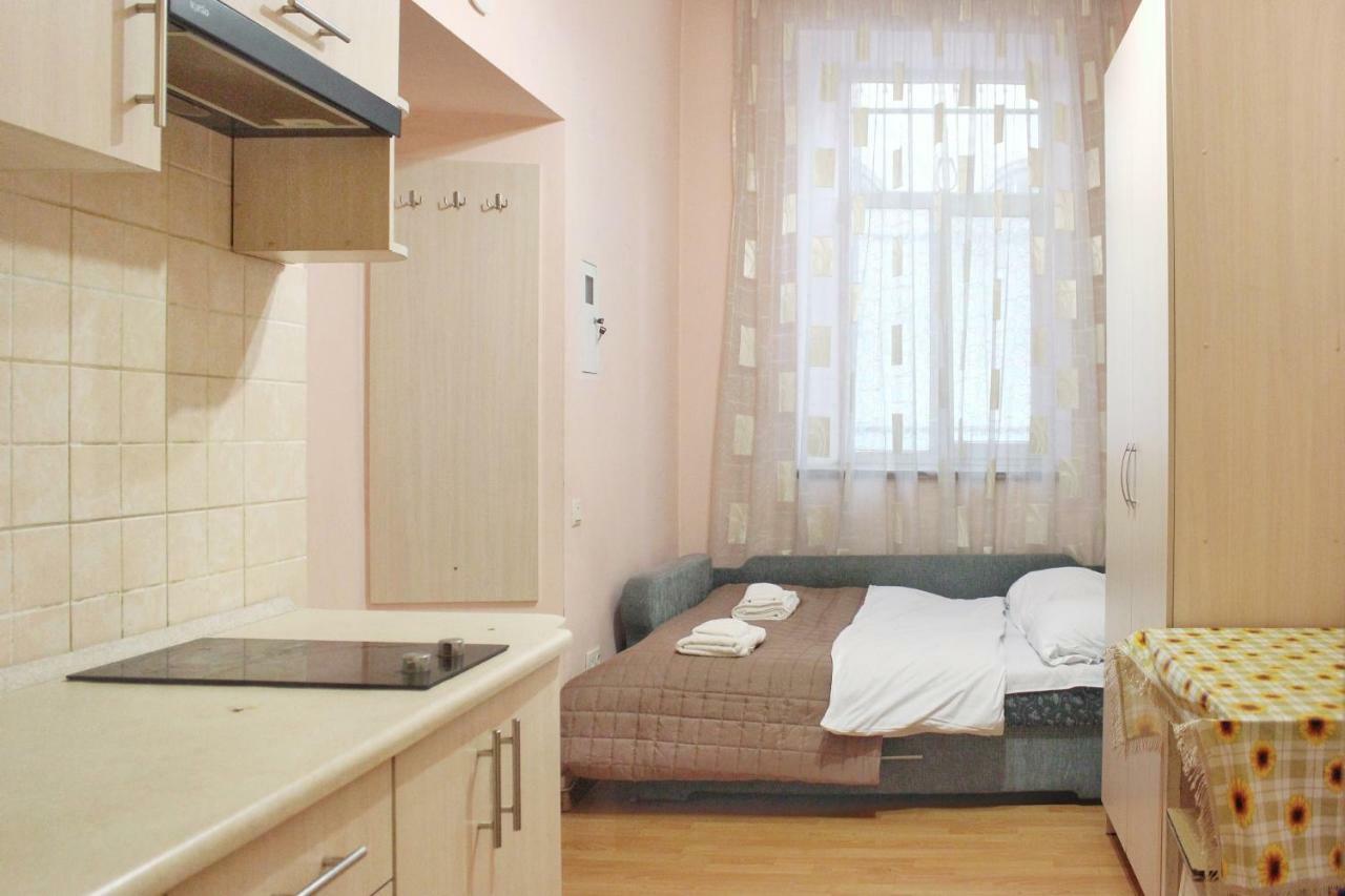 Квартира В Оренду По Вулиці Гавришкевича 10 Leópolis Exterior foto